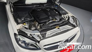 Mercedes-Benz C-Class C200 Cabriolet 2021 года из Южной Кореи