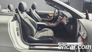 Mercedes-Benz C-Class C200 Cabriolet 2021 года из Южной Кореи