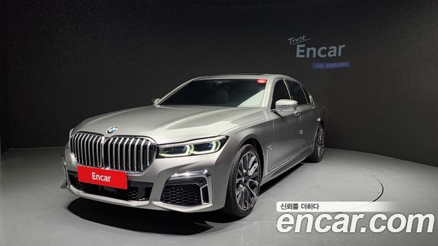 BMW 7-Series 740Li xDrive M Sport 2021 года из Кореи