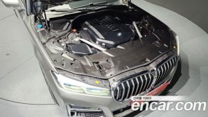 BMW 7-Series 740Li xDrive M Sport 2021 года из Южной Кореи