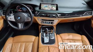 BMW 7-Series 740Li xDrive M Sport 2021 года из Южной Кореи