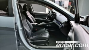 Hyundai AVANTE 1.6 2021 года из Южной Кореи