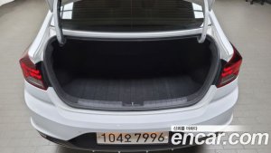Hyundai AVANTE 1.6 2020 года из Южной Кореи