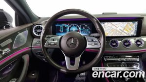Mercedes-Benz CLS-Class CLS300d AMG Line 2020 года из Южной Кореи