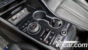 Kia K5 2.0 2021 года из Южной Кореи