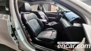Kia K5 2.0 2021 года из Южной Кореи