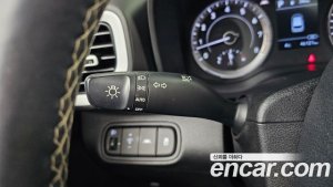 Hyundai Venue 1.6 Flux 2020 года из Южной Кореи