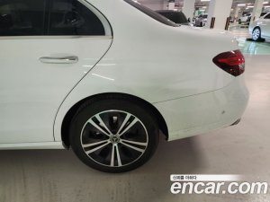 Mercedes-Benz E-Class E250 Avantgarde 2021 года из Южной Кореи