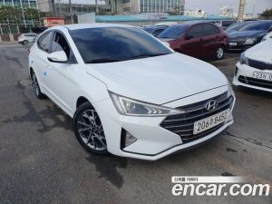 Hyundai AVANTE 1.6 2020 года из Южной Кореи