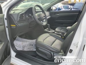 Hyundai AVANTE 1.6 2020 года из Южной Кореи
