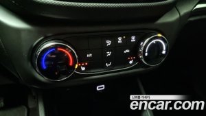 ChevroletGMDaewoo Trailblazer 1.3 Turbo 2WD 2021 года из Южной Кореи