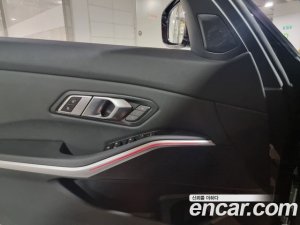 BMW 3-Series 320i 2020 года из Южной Кореи