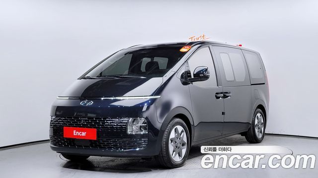 Hyundai Staria 4WD Tourer 11-Seater 2022 года из Кореи