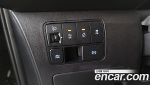 Hyundai Staria 4WD Tourer 11-Seater 2022 года из Южной Кореи