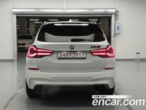 BMW X3M 3.0 Competition 2021 года из Южной Кореи