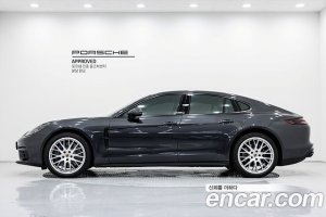 Porsche Panamera 3.0 AWD 2020 года из Южной Кореи