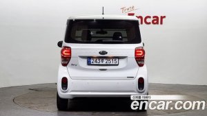 Kia RAY Facelift 2021 года из Южной Кореи