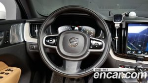 Volvo XC60 T6 Inscription 2020 года из Южной Кореи