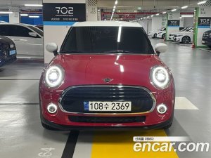 Mini Cooper 5Door DEFAULT 2021 года из Южной Кореи