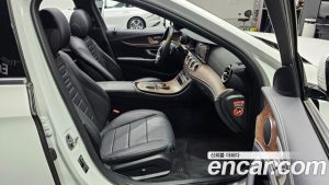 Mercedes-Benz E-Class E250 Exclusive 2021 года из Южной Кореи