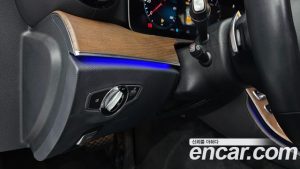 Mercedes-Benz E-Class E250 Exclusive 2021 года из Южной Кореи