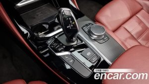 BMW X4 xDrive20i M Sport X 2020 года из Южной Кореи