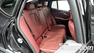 BMW X4 xDrive20i M Sport X 2020 года из Южной Кореи