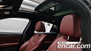 BMW X4 xDrive20i M Sport X 2020 года из Южной Кореи
