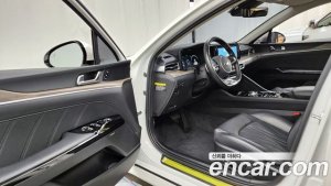 Kia K5 1.6 Turbo 2020 года из Южной Кореи