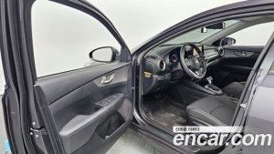 Kia K3 2020 года из Южной Кореи