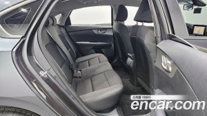 Kia K3 2020 года из Южной Кореи