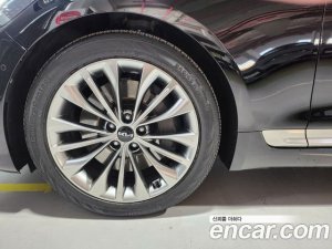 Kia K9 3.3 T-GDI AWD 2022 года из Южной Кореи
