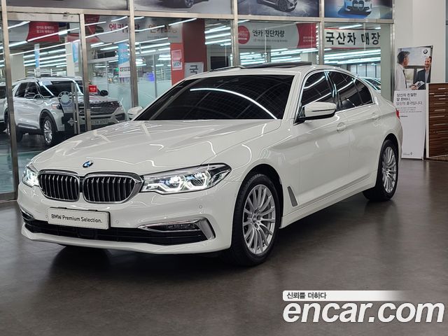 BMW 5-Series 520i Luxury 2020 года из Кореи