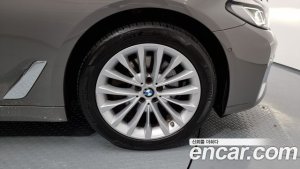BMW 5-Series 523d Luxury 2021 года из Южной Кореи