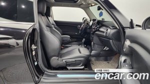 Mini Cooper HIGH 2021 года из Южной Кореи