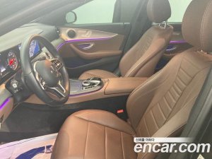 Mercedes-Benz E-Class E250 Avantgarde 2020 года из Южной Кореи
