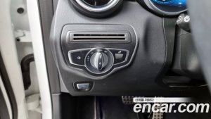 Mercedes-Benz GLC-Class GLC220 d 4MATIC Coupe 2021 года из Южной Кореи