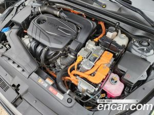 Kia K5 Signature 2021 года из Южной Кореи