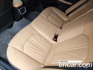 Kia K5 Signature 2021 года из Южной Кореи