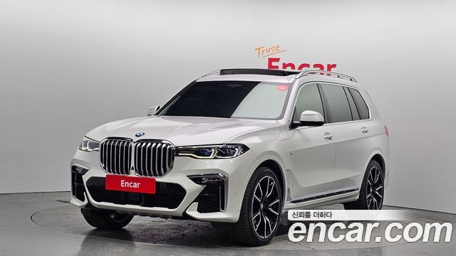 BMW X7 xDrive 40d M Sport 6인승 2021 года из Кореи