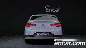 Hyundai AVANTE 1.6 2020 года из Южной Кореи