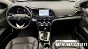 Hyundai AVANTE 1.6 2020 года из Южной Кореи