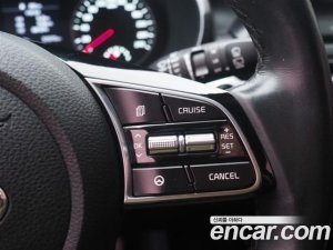 Kia Seltos Бензин 1.6 Turbo 2WD 2020 года из Южной Кореи