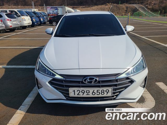 Hyundai AVANTE 1.6 2020 года из Кореи
