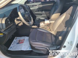 Hyundai AVANTE 1.6 2020 года из Южной Кореи