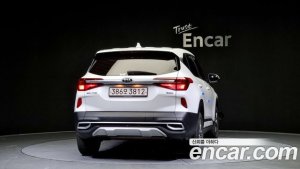 Kia Seltos Бензин 1.6 Turbo 2WD 2021 года из Южной Кореи