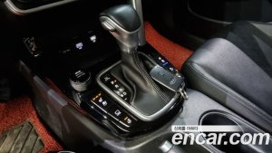 Kia Seltos Бензин 1.6 Turbo 2WD 2021 года из Южной Кореи