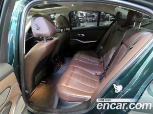 BMW 3-Series 320d Luxury 2020 года из Южной Кореи