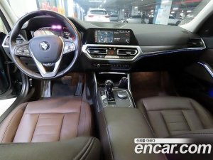 BMW 3-Series 320d Luxury 2020 года из Южной Кореи