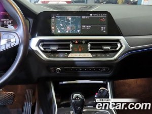 BMW 3-Series 320d Luxury 2020 года из Южной Кореи